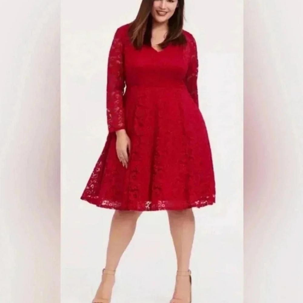 TORRID size 4 red lace mini skater dress